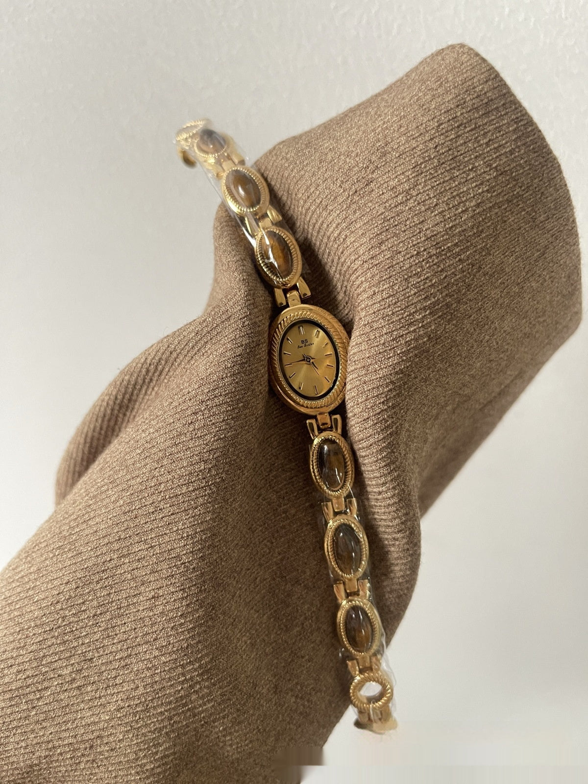 Small Female Jade Oval Dial Watch