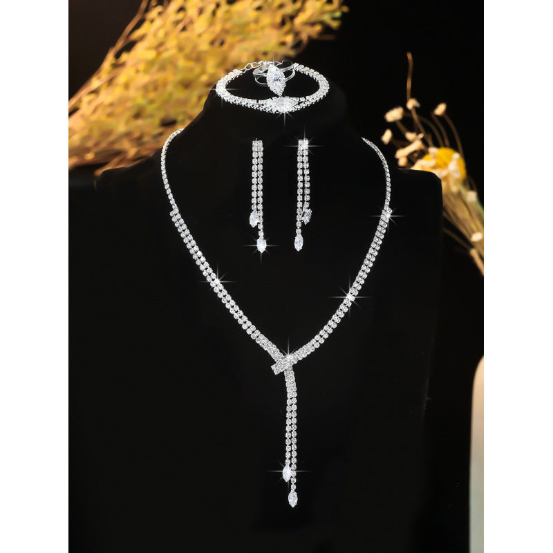 Simple Four-Piece Jewelry Set